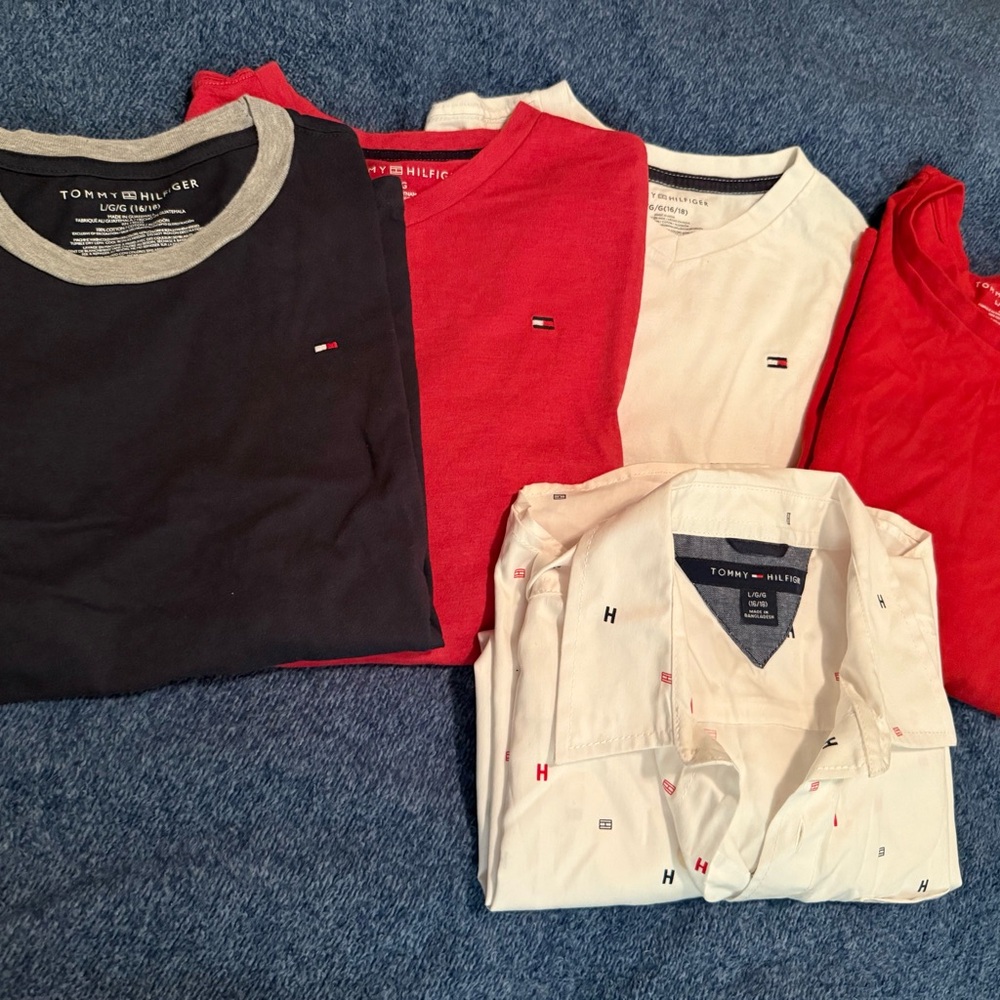 Tommy Hilfiger Men's Short Sleeve Tees - Red, White, Navy